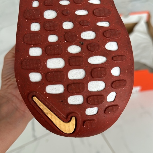 Nike Reactx infinity run 4E WIDE  US size 11 MEN LIKE NEW - Picture 7 of 7